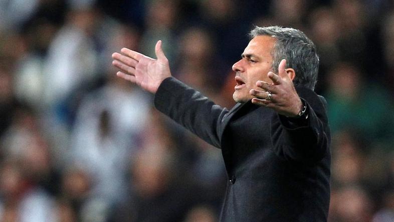 Mourinha so pri Uefi kaznovali. (Foto: Reuters)