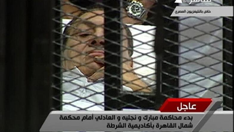 Sojenej Hosniju Mubaraku