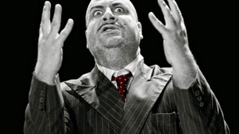 Ustavljivi vzpon Artura Uia 