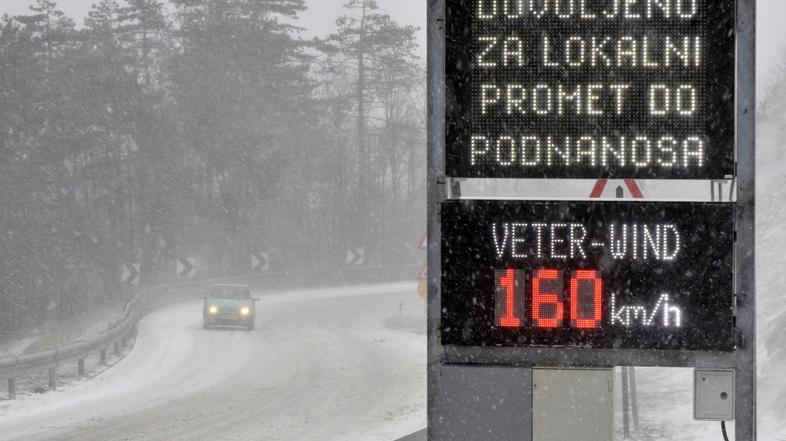 burja marca 2010 - na Vipavskem