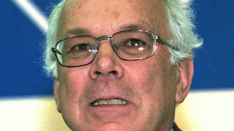 Pokojnega 74-letnika je revija Forbes postavila na 94. mesto seznama najbogatejš