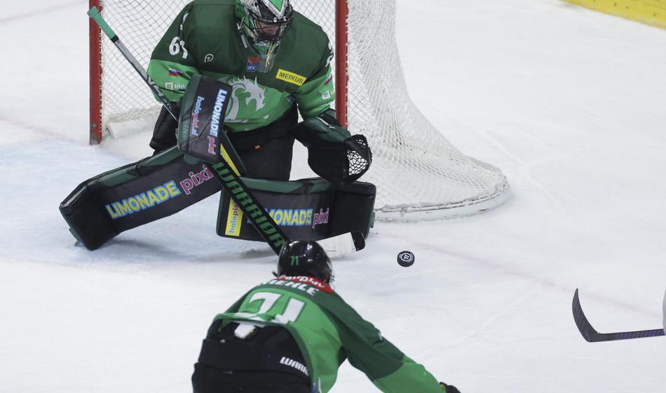 V Tivoliju padla vodilna ekipa prvenstva