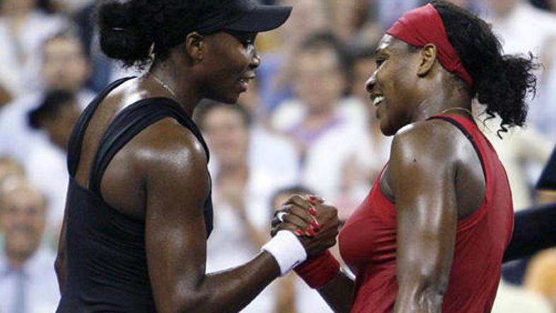 Venus Williams je morala še devetič priznati premoč Sereni.