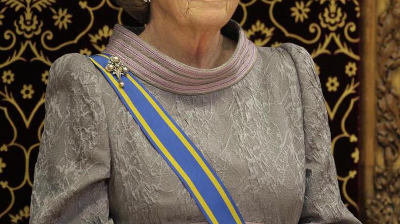 Kočija, v kateri se je peljala kraljica Beatrix (na sliki), je bila le malo pošk