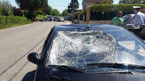 nicky hayden nesreča peugeto vetrobransko steklo