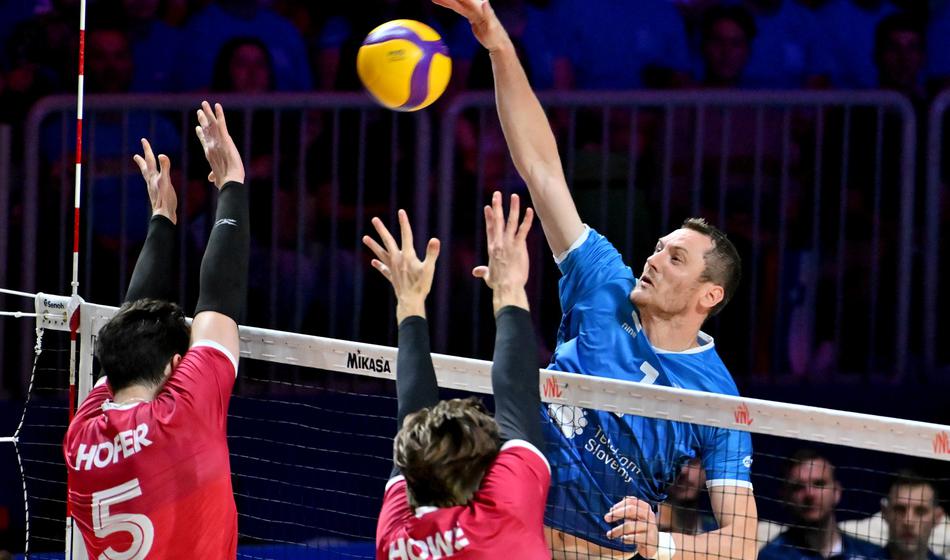 Zmaga ostala doma: Slovenija na težki tekmi strla odpor Kanade