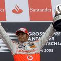 Hamilton je gledalcem v Hockenheimu postregel z izvrstno vožnjo in zasluženo zma