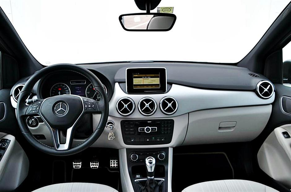 Mercedes-Benz razred B | Avtor: Gregor Prebil