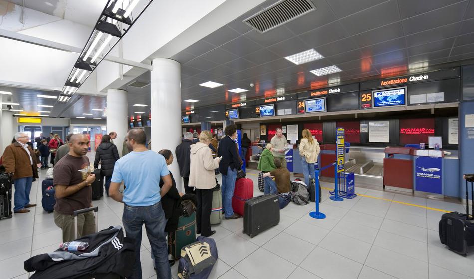 Letališča pri sosedih prejela opozorilo: "Če se ne najde rešitev ..."