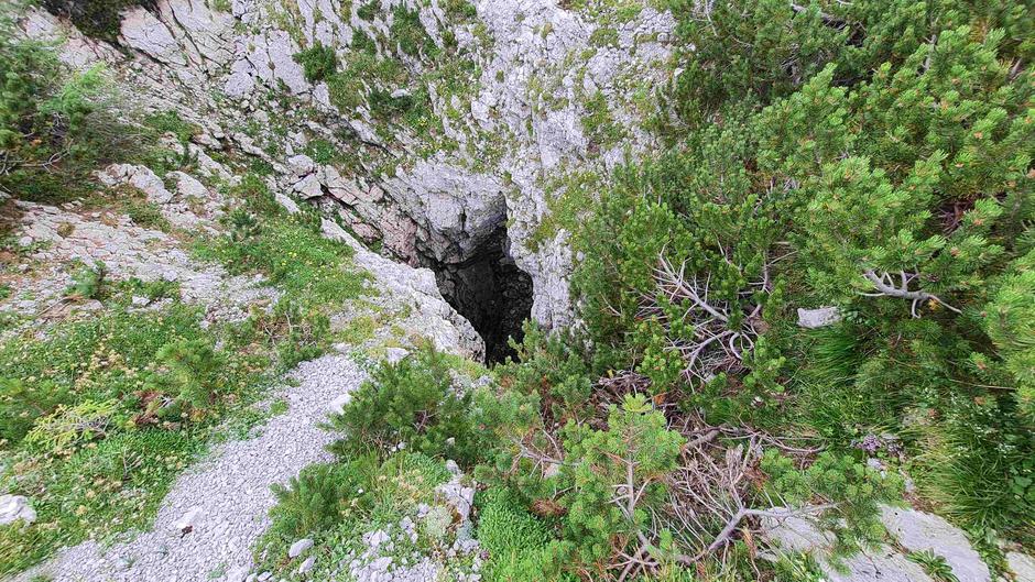 reševanje gorski reševalci | Avtor: PU Kranj