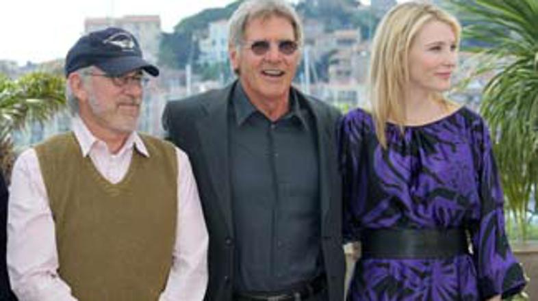 Režiser filma Steven Spielberg, glavni igralec Indiane Jonesa Harrison Ford in a
