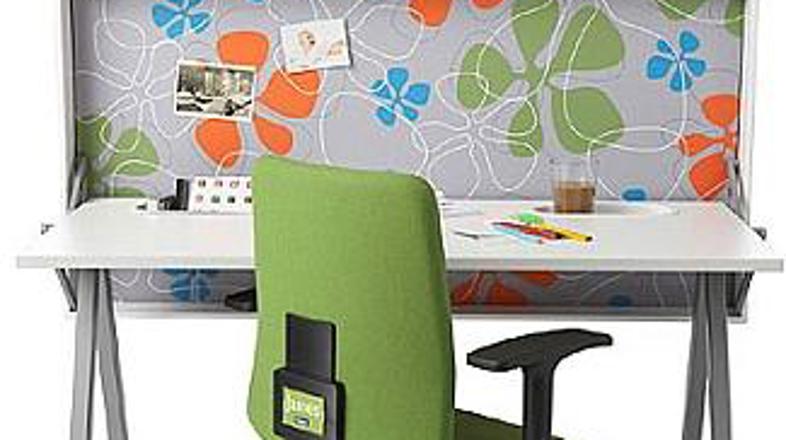 "Pokrov" mimogrede tudi ščiti pred radovednimi pogledi od spredaj.