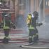 Prato požar v tekstilni tovarni gasilci