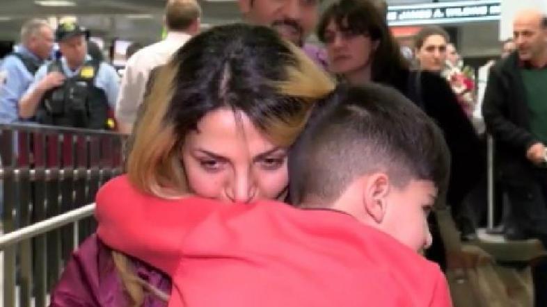 Zadrževanje 5-letnika v Dullesu