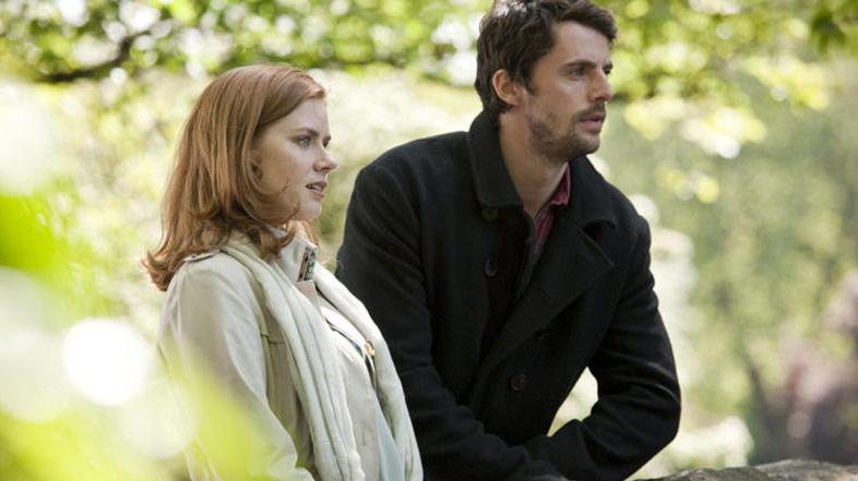 Matthew Goode z Amy Adams, ki je nazadnje navdušila v filmu Julie & Julia. (Foto