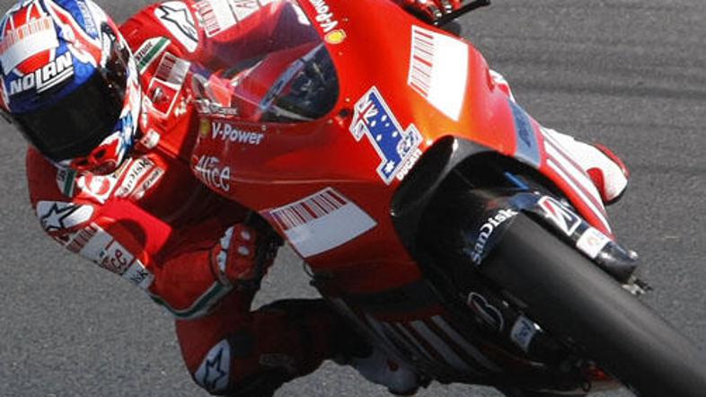 Casey Stoner (Ducati) je še drugič zapored zmagal na domačem prizorišču na Phill