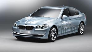 Tehnologija BMW ActiveHybrid ponuja inteligentno interakcijo motorja z notranjim