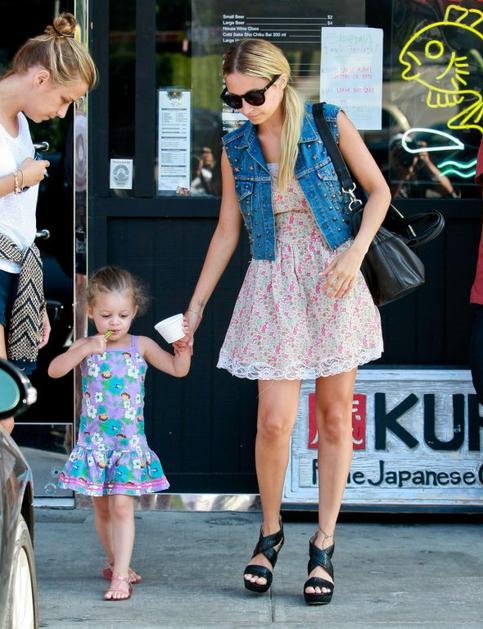 Nicole Richie, Harlow