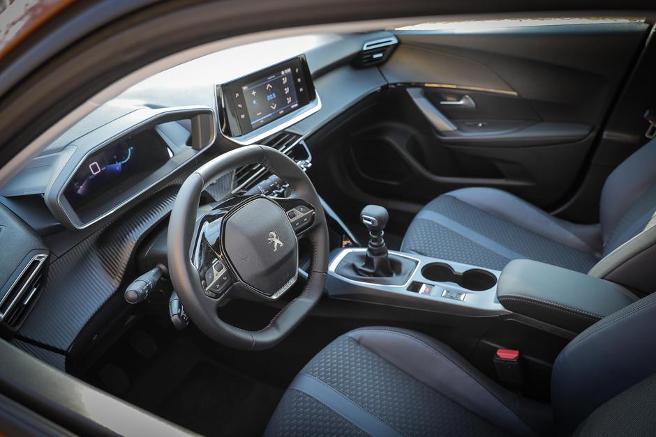 Peugeot 2008 | Avtor: Saša Despot