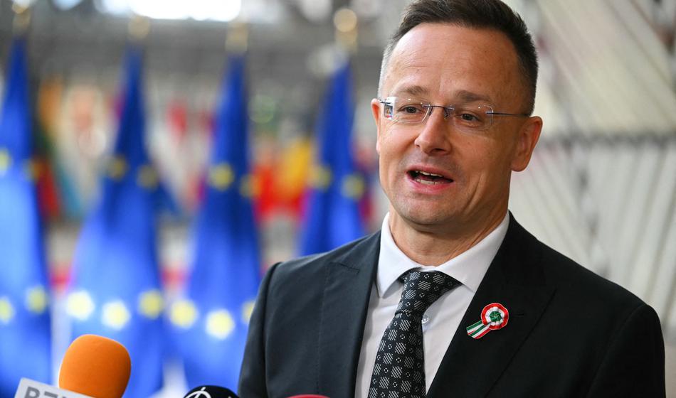 Madžarski zunanji minister naj bi delal za Ruse