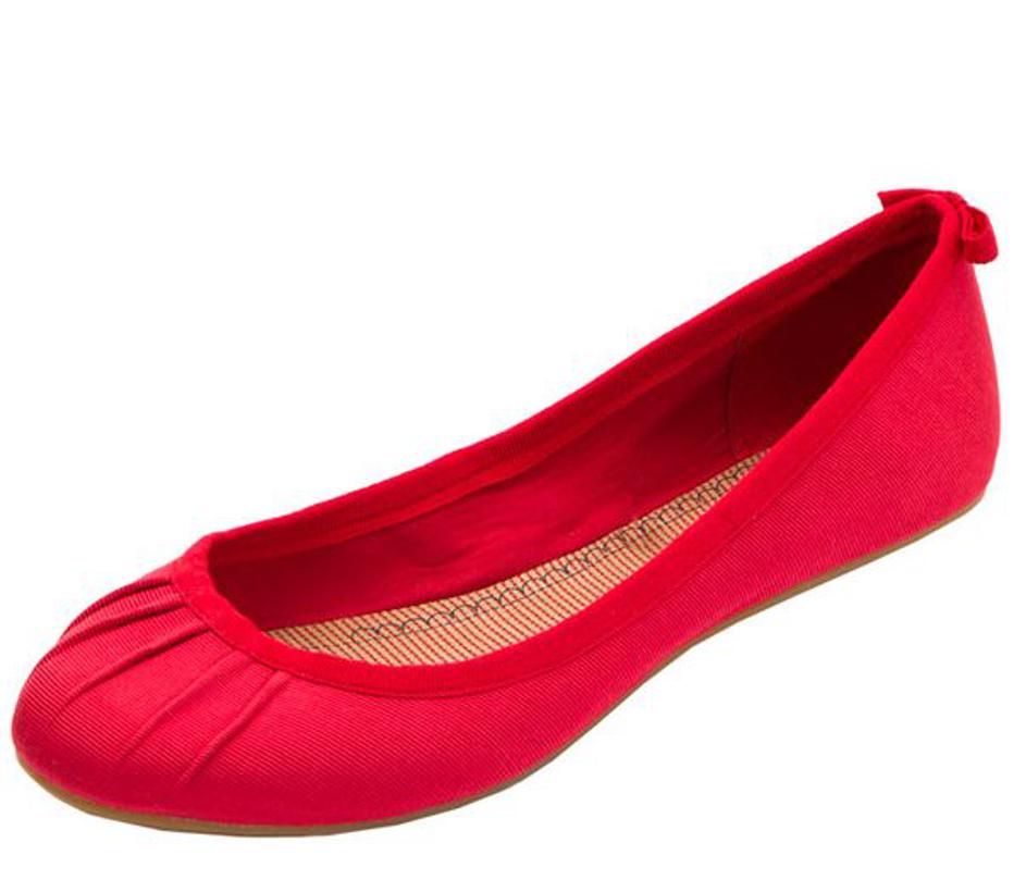 Balerinke Pull & Bear, 19,99 EUR