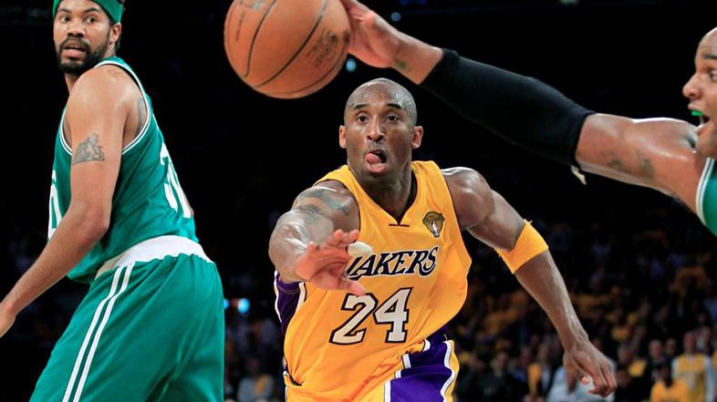 Veliko bo odvisno od Bryanta, tudi od igre v obrambi. (Foto: Reuters)