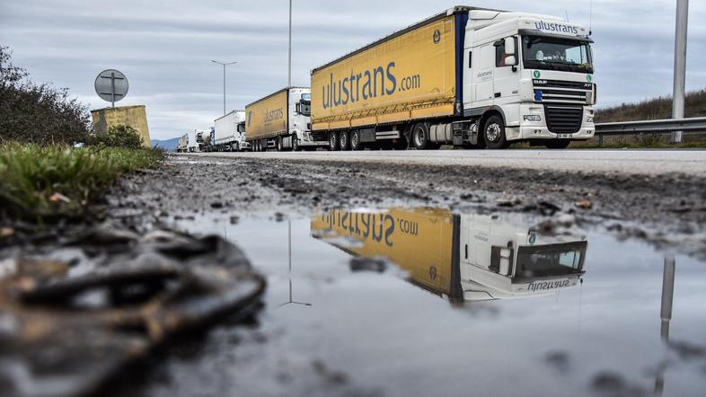 Tovornjaki in onesnaževanje
