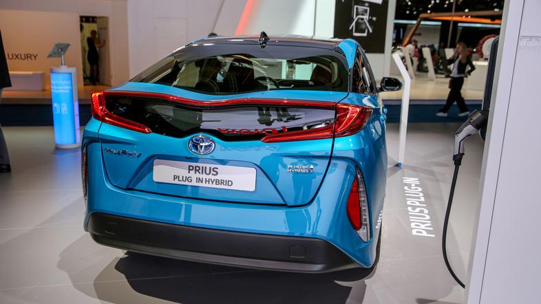 Toyota na avtomobilskem salonu v Frankfurtu