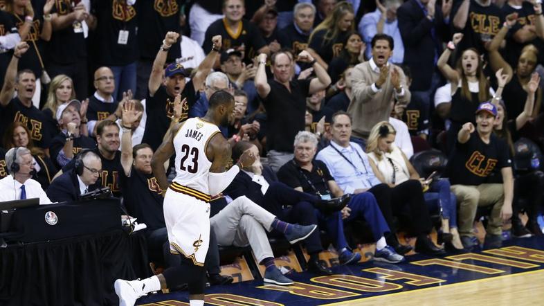 LeBron James Cleveland Cavaliers