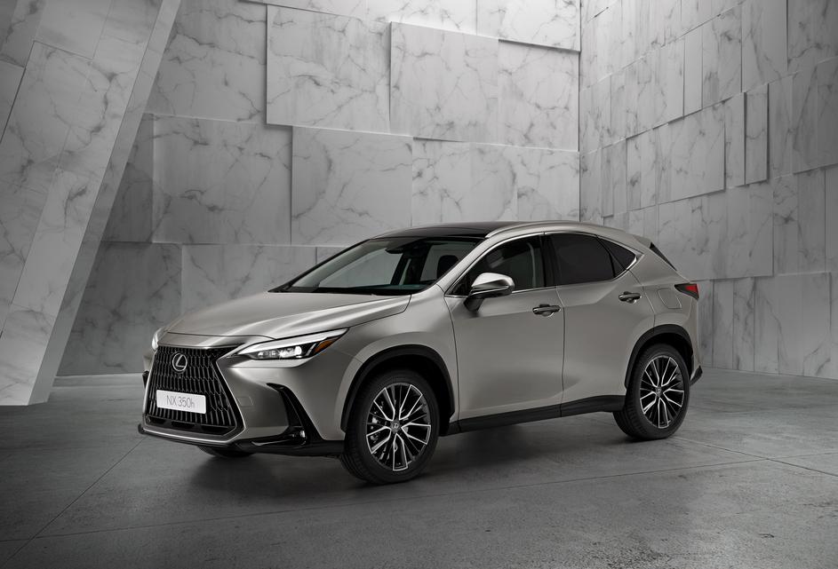 Novi Lexus NX