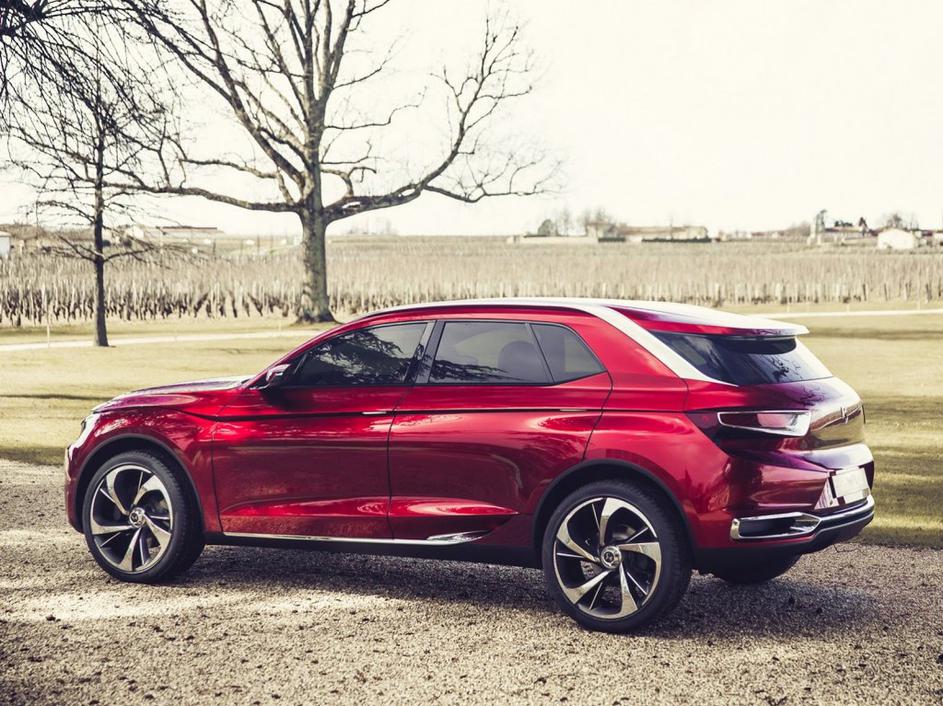 Citroën DS wild rubis