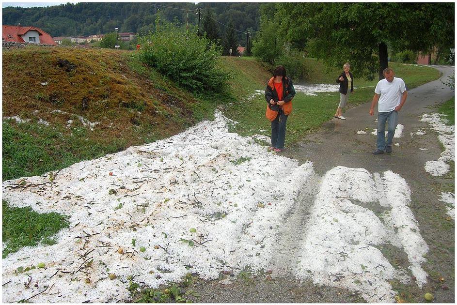 Boštanj, Sevnica, neurje, toča