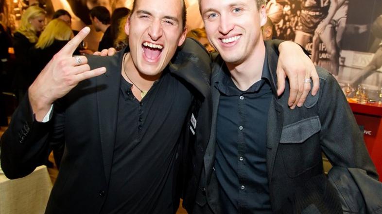 Udar po moško Tivoli nasmejal do solz