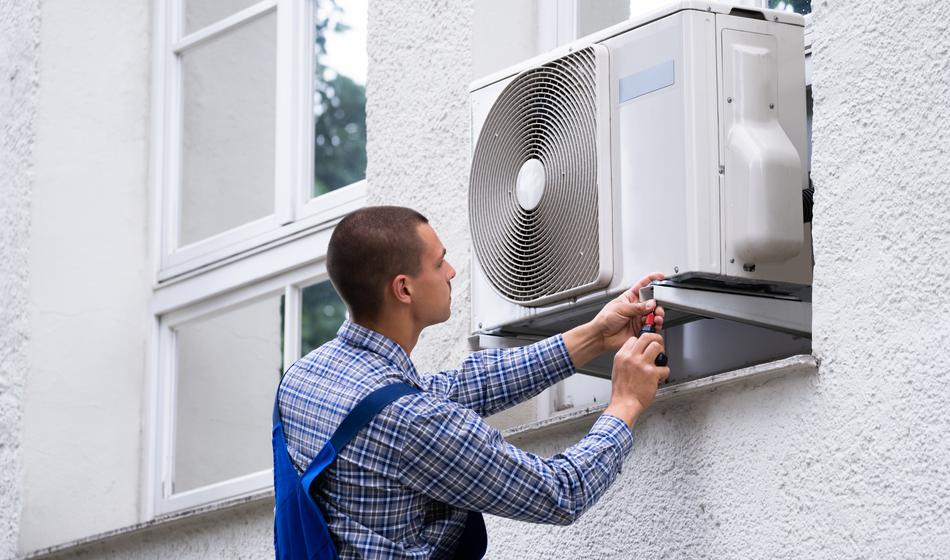 Zaradi te napake klima slabše hladi, račun za elektriko pa raste
