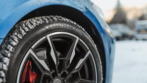 Goodyear UltraGrip Performance 3