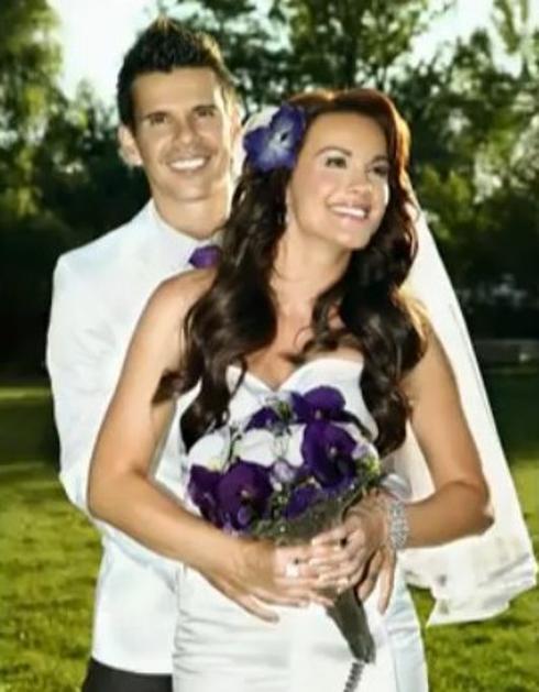 Rebeka Dremelj, poroka