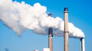 Zivljenje 21.10.13, onesnazenje, tovarna, onesnazevanje okolja, okolje, industri
