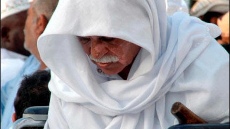 Romanja se po navedbah savdskega notranjega ministrstva udeležuje na tisoče Savd