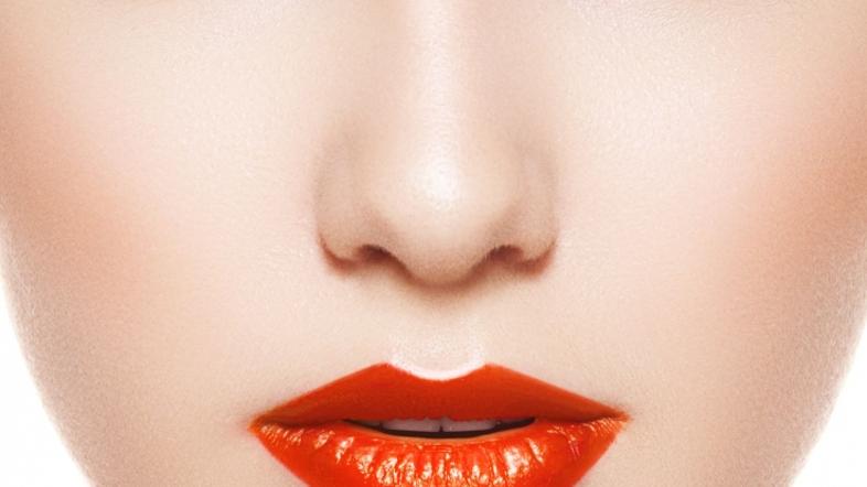 Zivljenje 13.02.14, obraz, zenska, sminka  foto: shutterstock