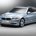 Tehnologija BMW ActiveHybrid ponuja inteligentno interakcijo motorja z notranjim