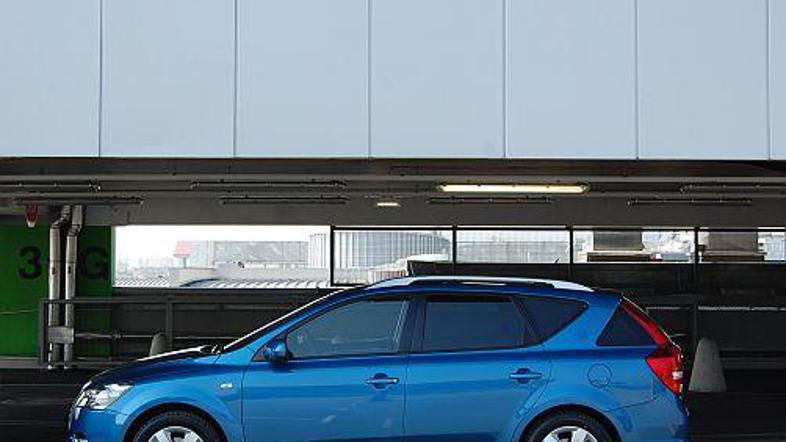 Za trivratnega pro_cee'da, ki prenovljen na trg prihaja z enoletnim zamikom, je 