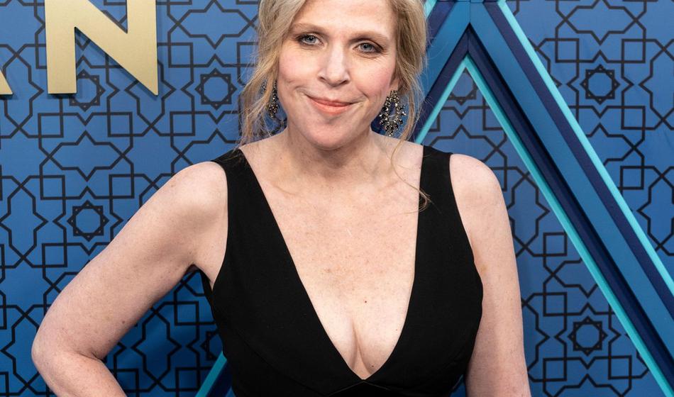 Producentko priljubljene serije našli mrtvo v Atenah, odpira se več vprašanj