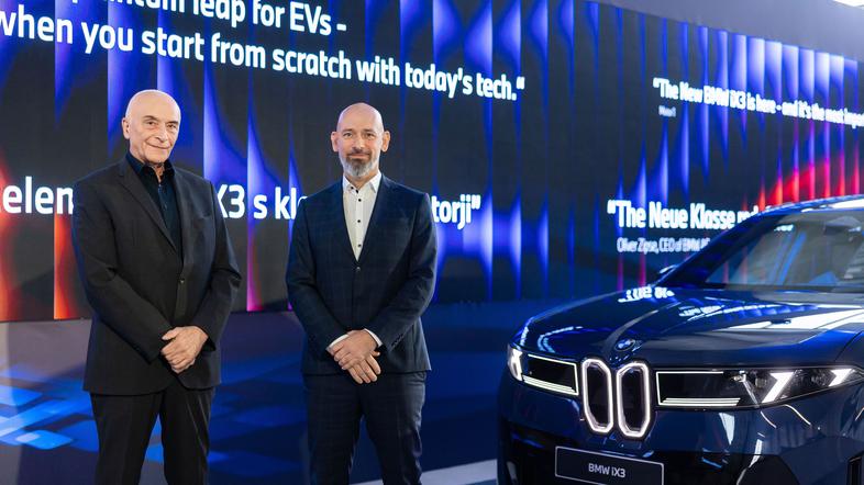 BMW iX3 in SipaBoards