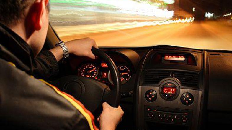 90 odstotkov Slovencev meni, da je njihovo vozniško znanje dobro ali zelo dobro.