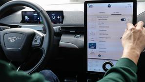 Ford mustang mache-e infotainment