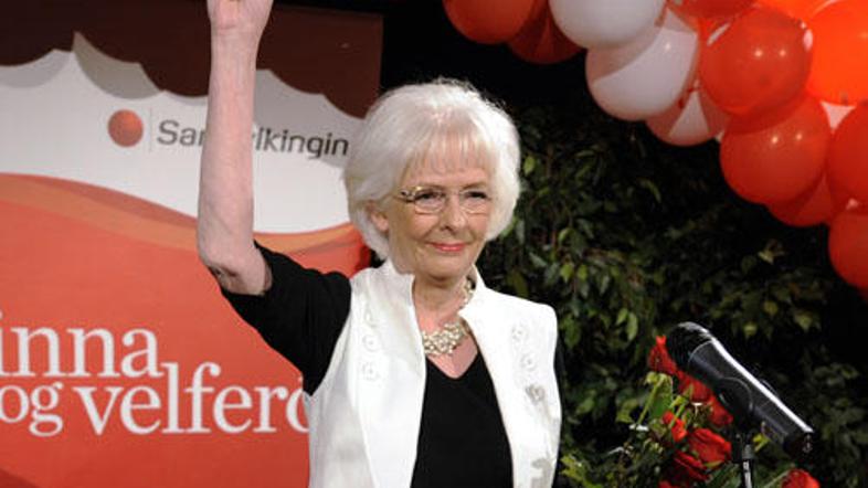 Slavje na aprilskih volitvah je bilo za novo premierko, socialno demokratko Joha