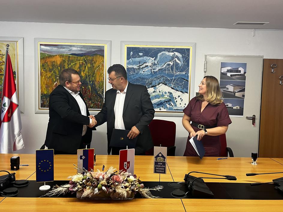 Simon Maljavec, dom starejših