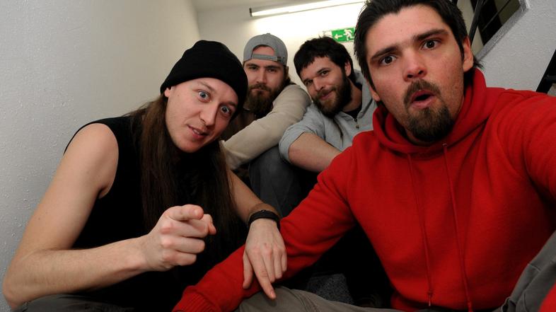 <scena>13.01.2009...elvis jackson...glasbena skupina...foto: anze petkovse