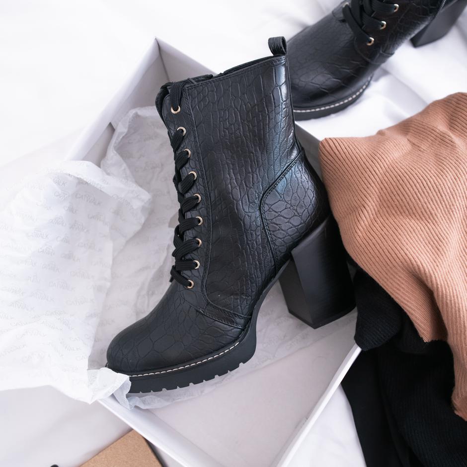 Deichmann | Avtor: Deichmann