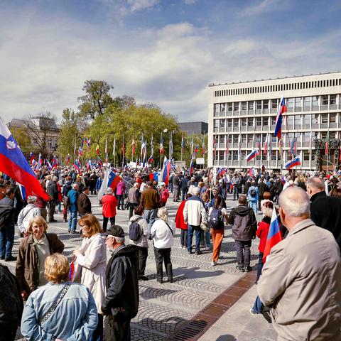 protikorupcijski shod, ki ga ob ustanovni seji DZ organizira Aleš Primc